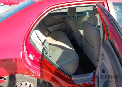 2010 Toyota Corolla Le z USA, uszkodzony, nr VIN 2T1BU4EE1AC438588